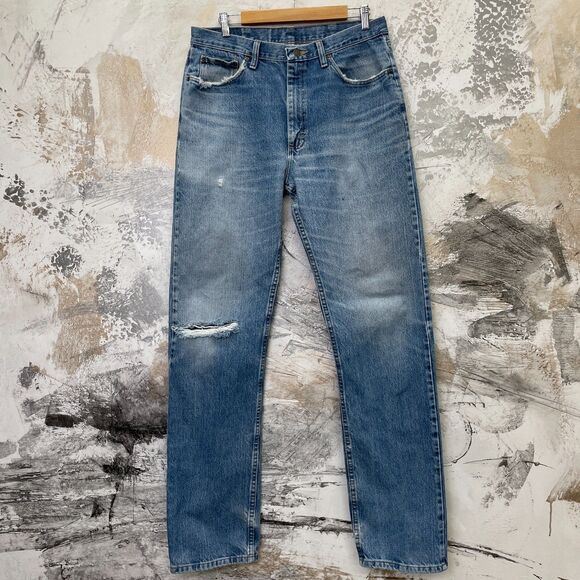 Vintage Wrangler Jeans Mens 32x35 Light Wash Distressed Vintage Wrangler Jeans - Picture 1 of 16